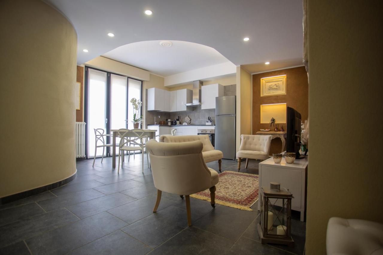 Elga'S Apartment - Your Charming Stay On Lake Orta Pettenasco Eksteriør bilde